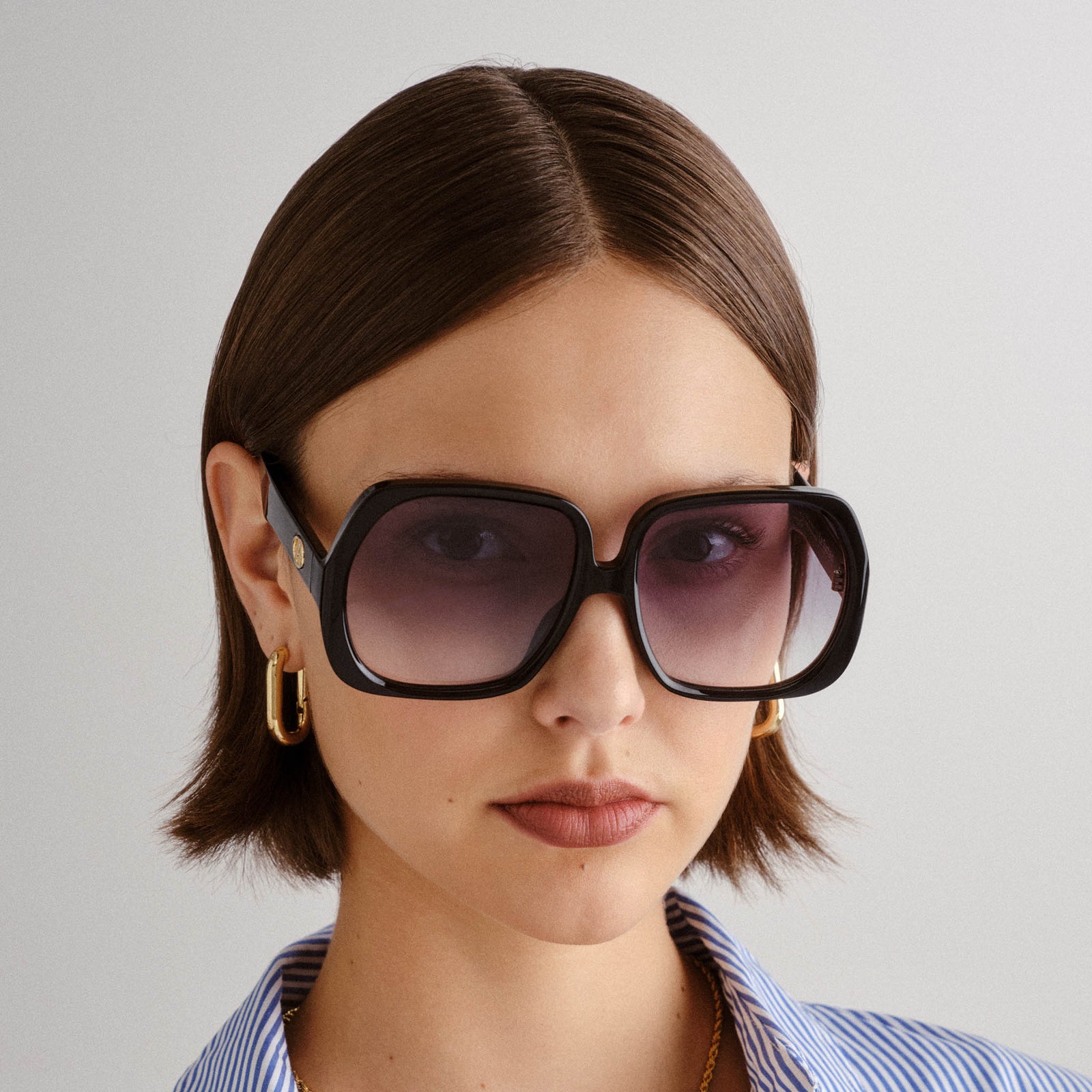 Polydisco Black Female Square Sunglasses | Le Specs
