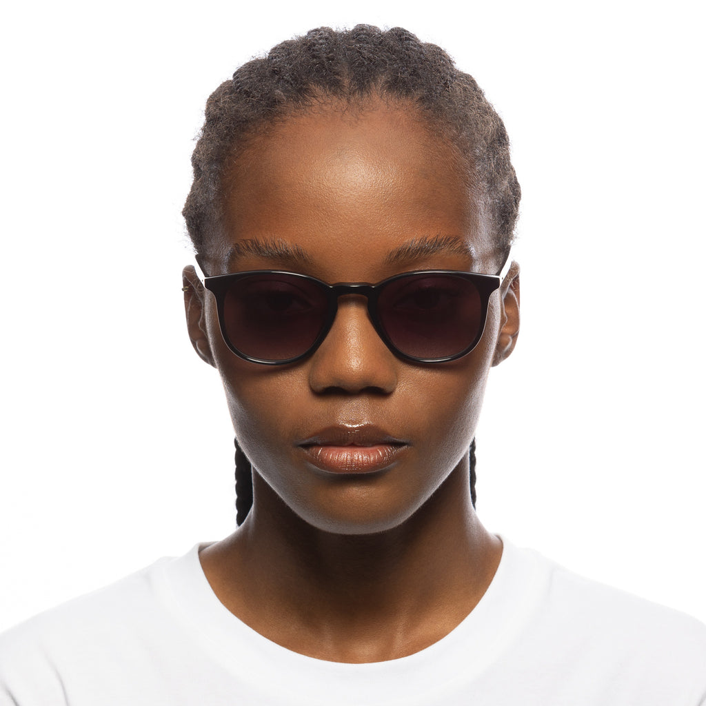 Biogen 50 Black Uni Sex Round Sunglasses Le Specs 1494