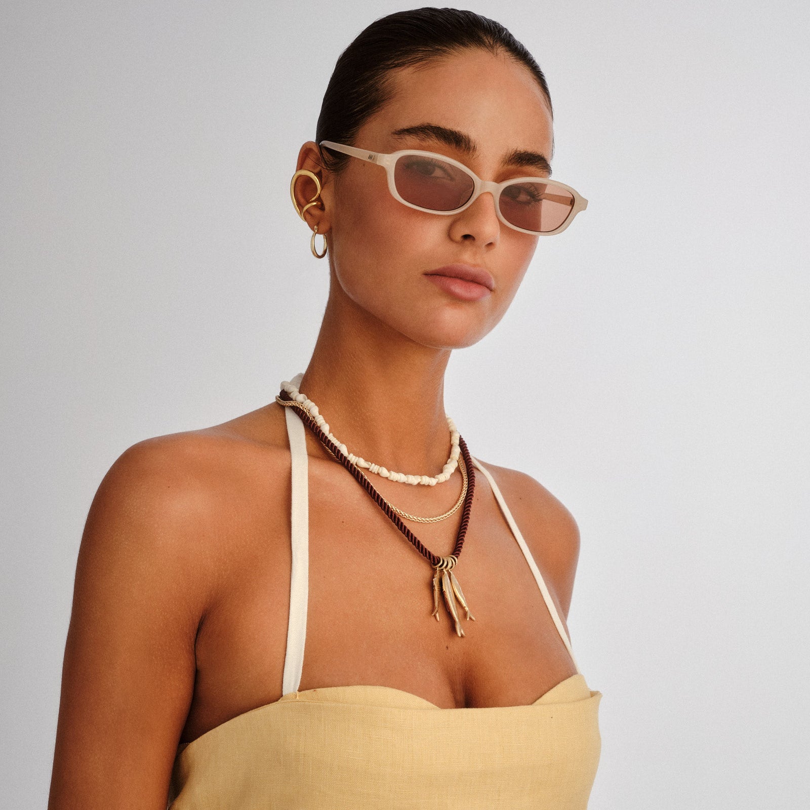 Honey Pot Nude Female Rectangle Sunglasses | Le Specs