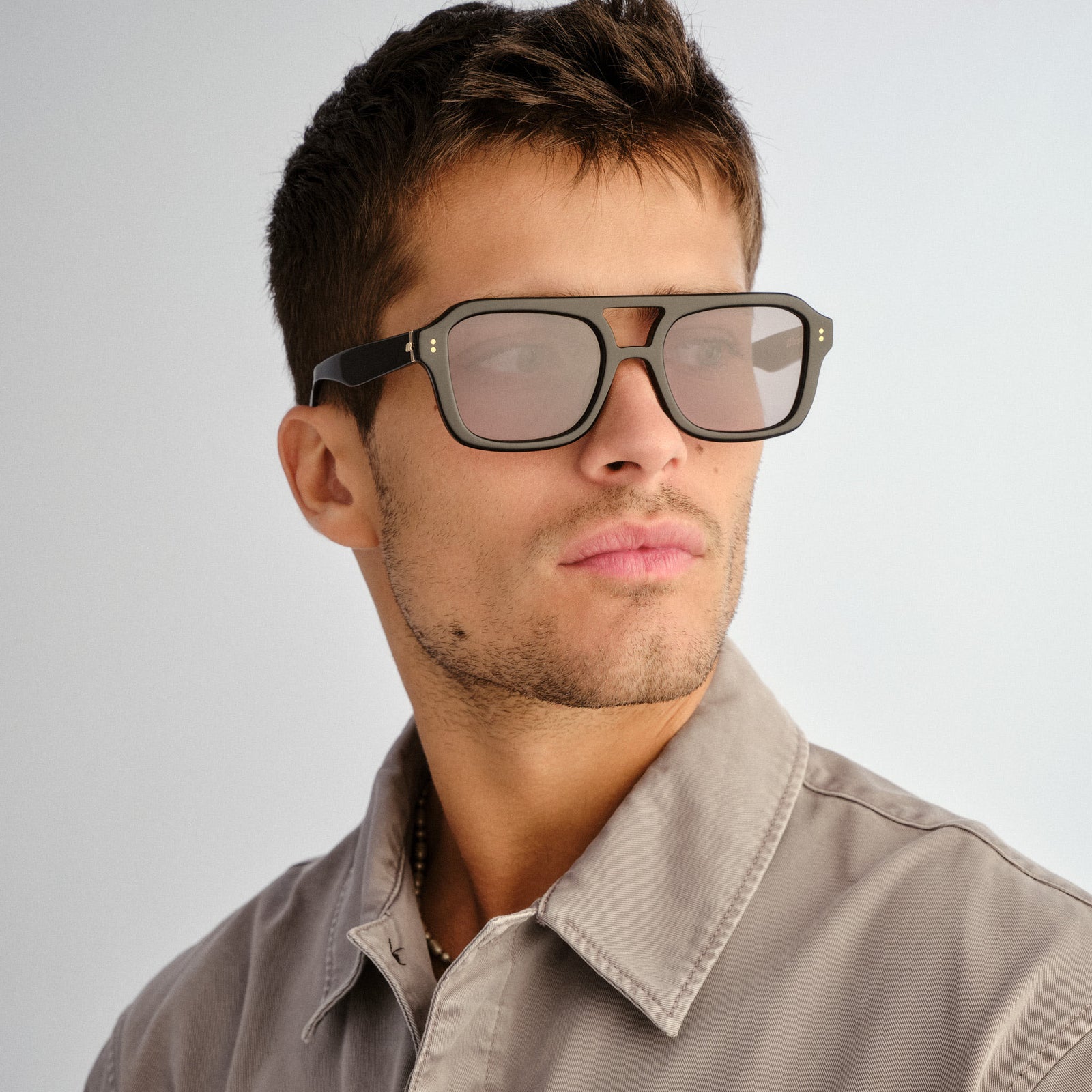 Subtext Black Uni-Sex Aviator Sunglasses | Le Specs