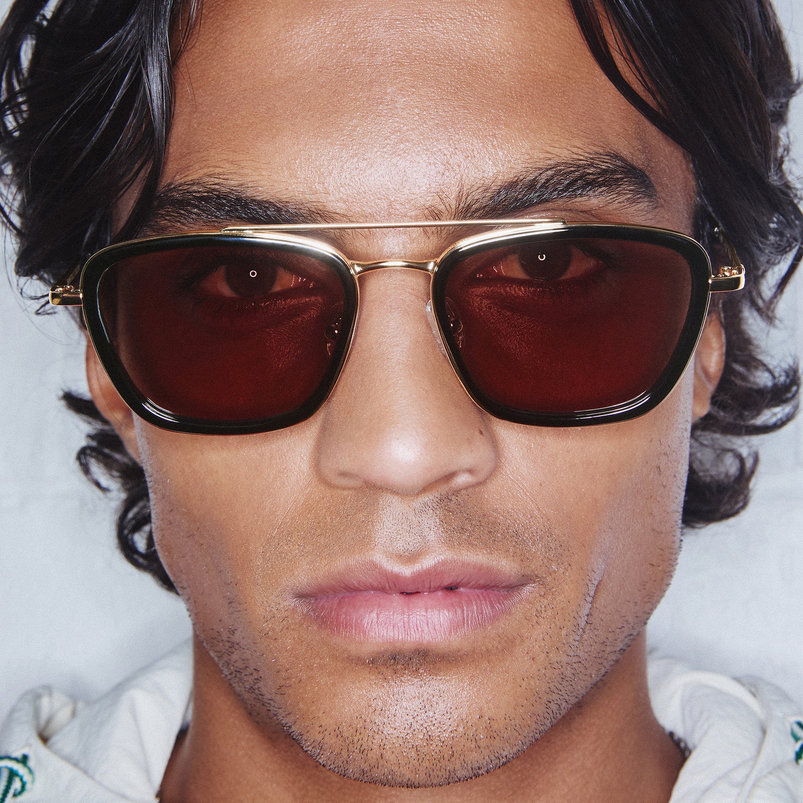 Diametric Gold Black Uni-Sex Aviator Sunglasses | Le Specs
