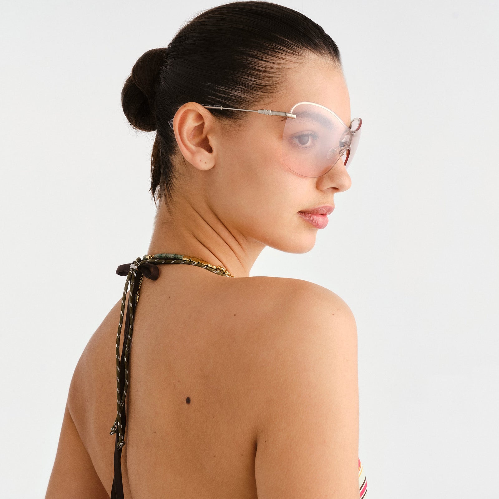 Satine Shiny Silver Female Shield Sunglasses | Le Specs