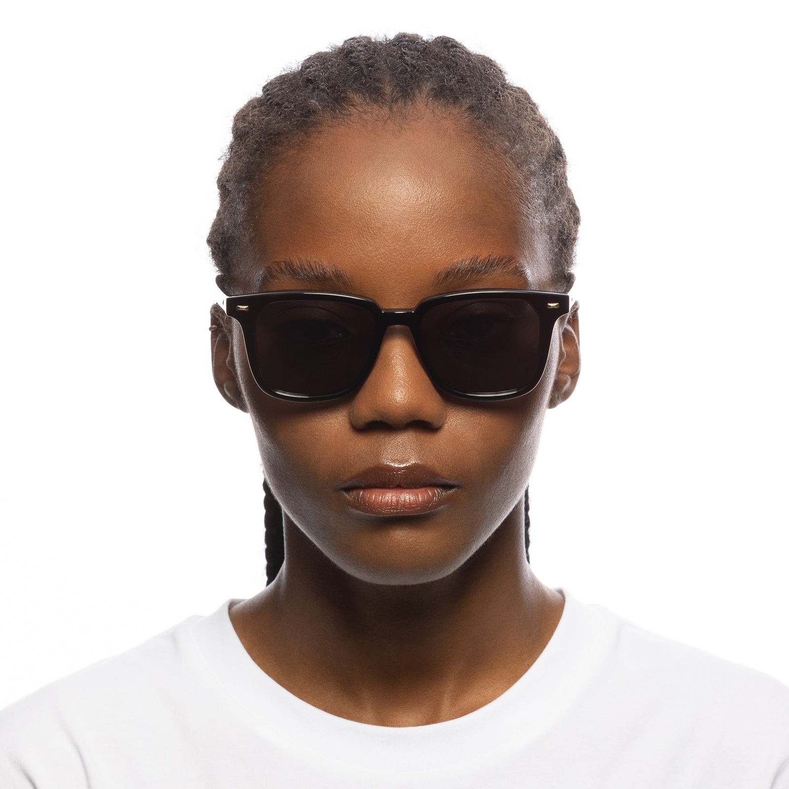 Steadfast Black Uni-Sex D-Frame Sunglasses | Le Specs