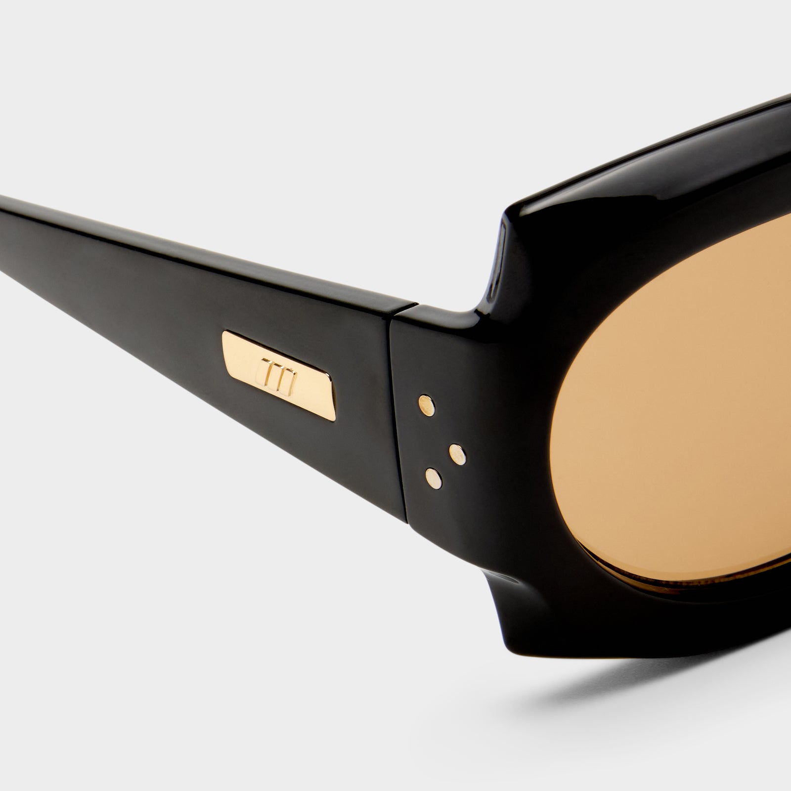 Loveliness Black Female Square Sunglasses | Le Specs