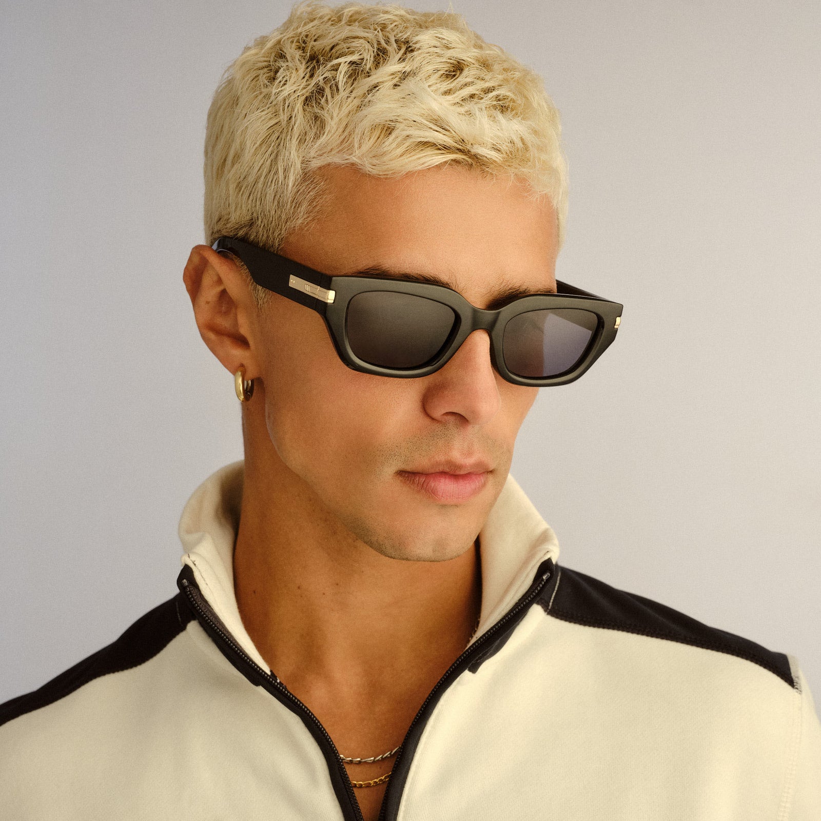 Cubito + Black Uni-Sex D-Frame Sunglasses | Le Specs