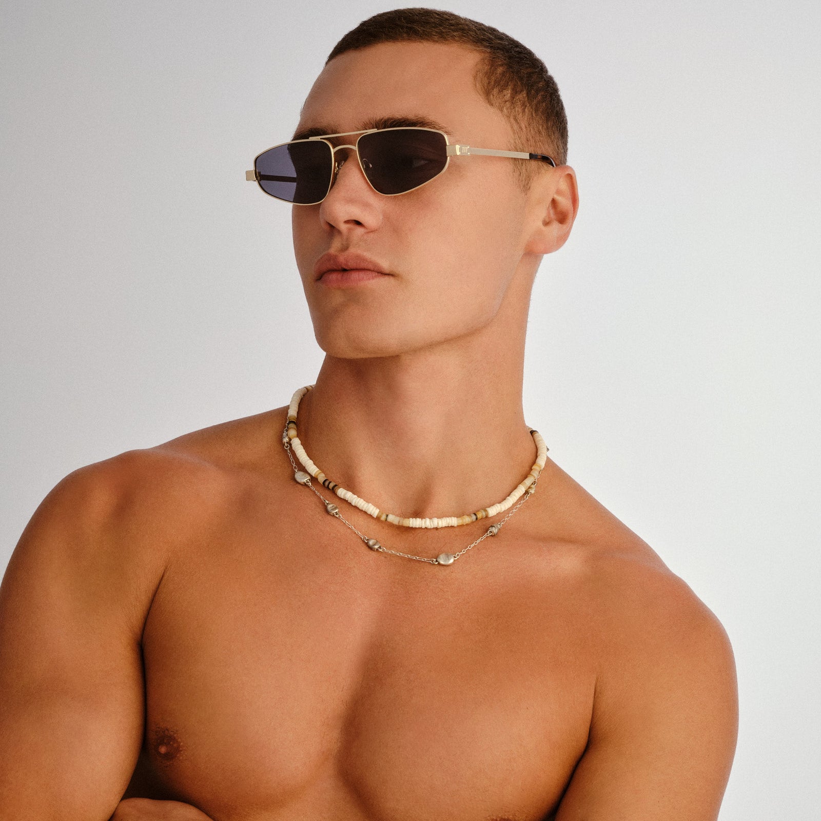 Treasure Gold Uni-Sex Aviator Sunglasses | Le Specs