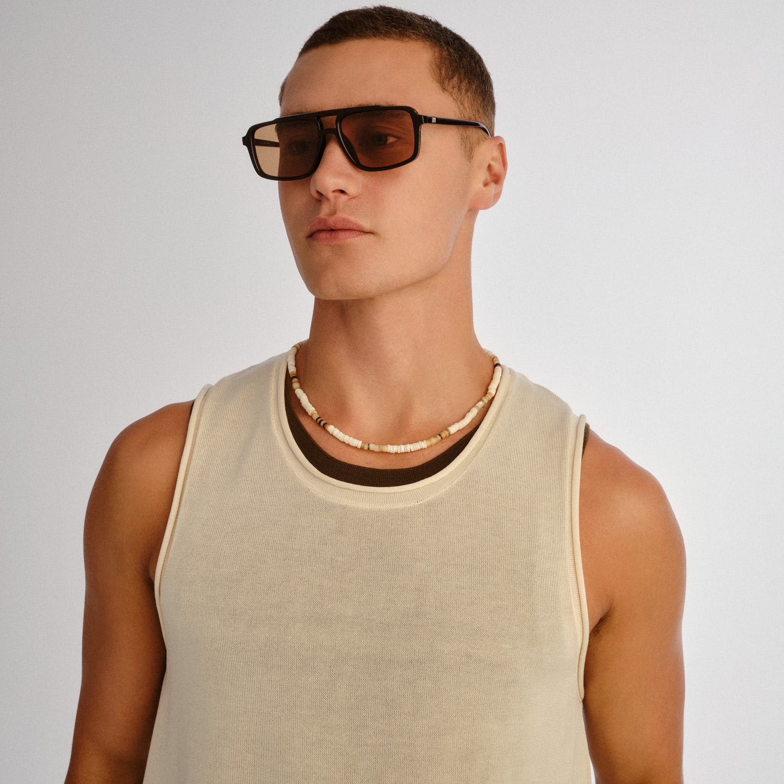Le Gars + Black Uni-Sex Aviator Sunglasses | Le Specs