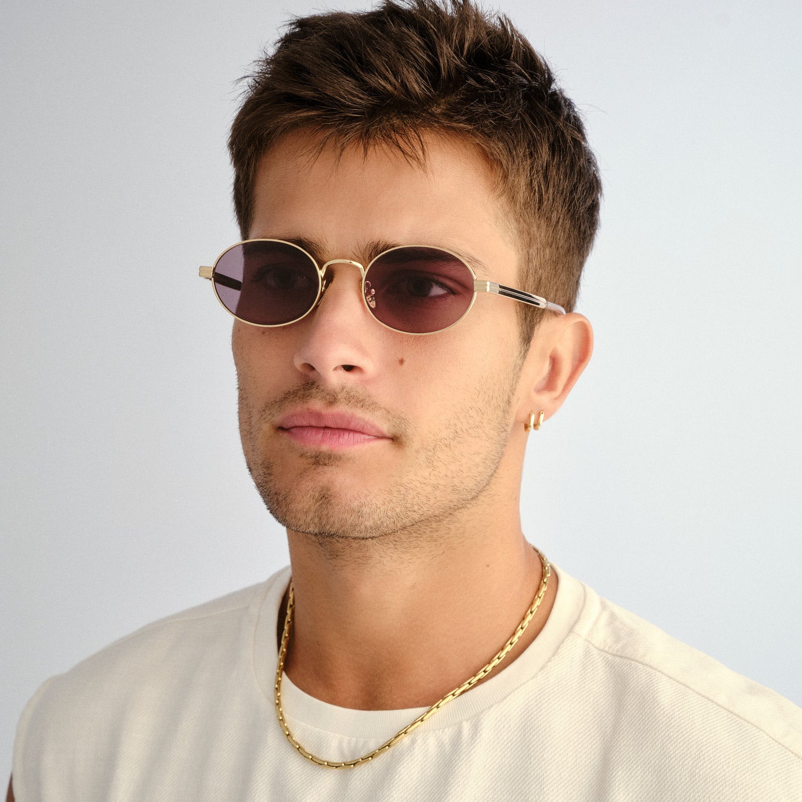 Side Bar Gold Uni-Sex Round Sunglasses | Le Specs