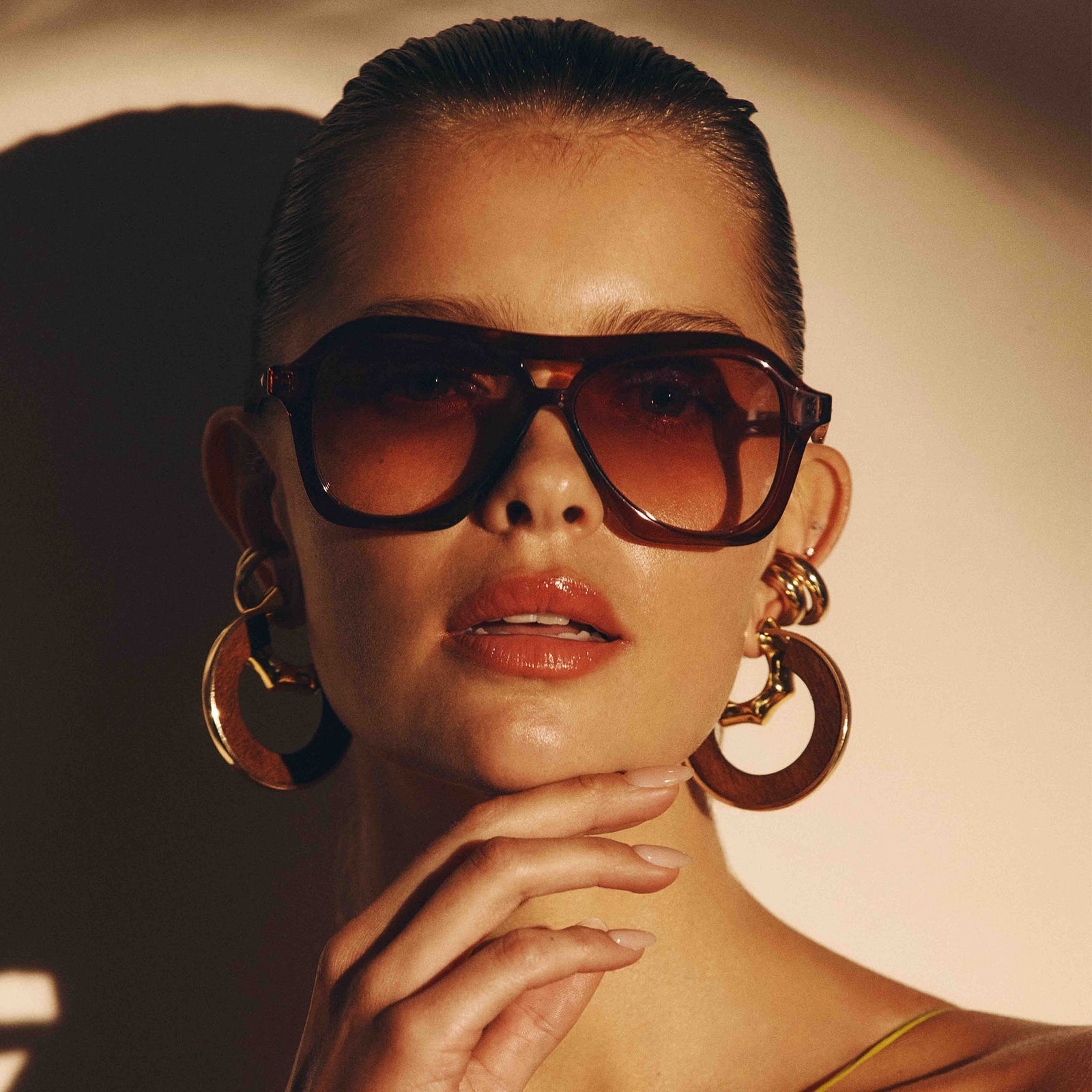 Drizzle Cocoa Uni-Sex Aviator Sunglasses | Le Specs