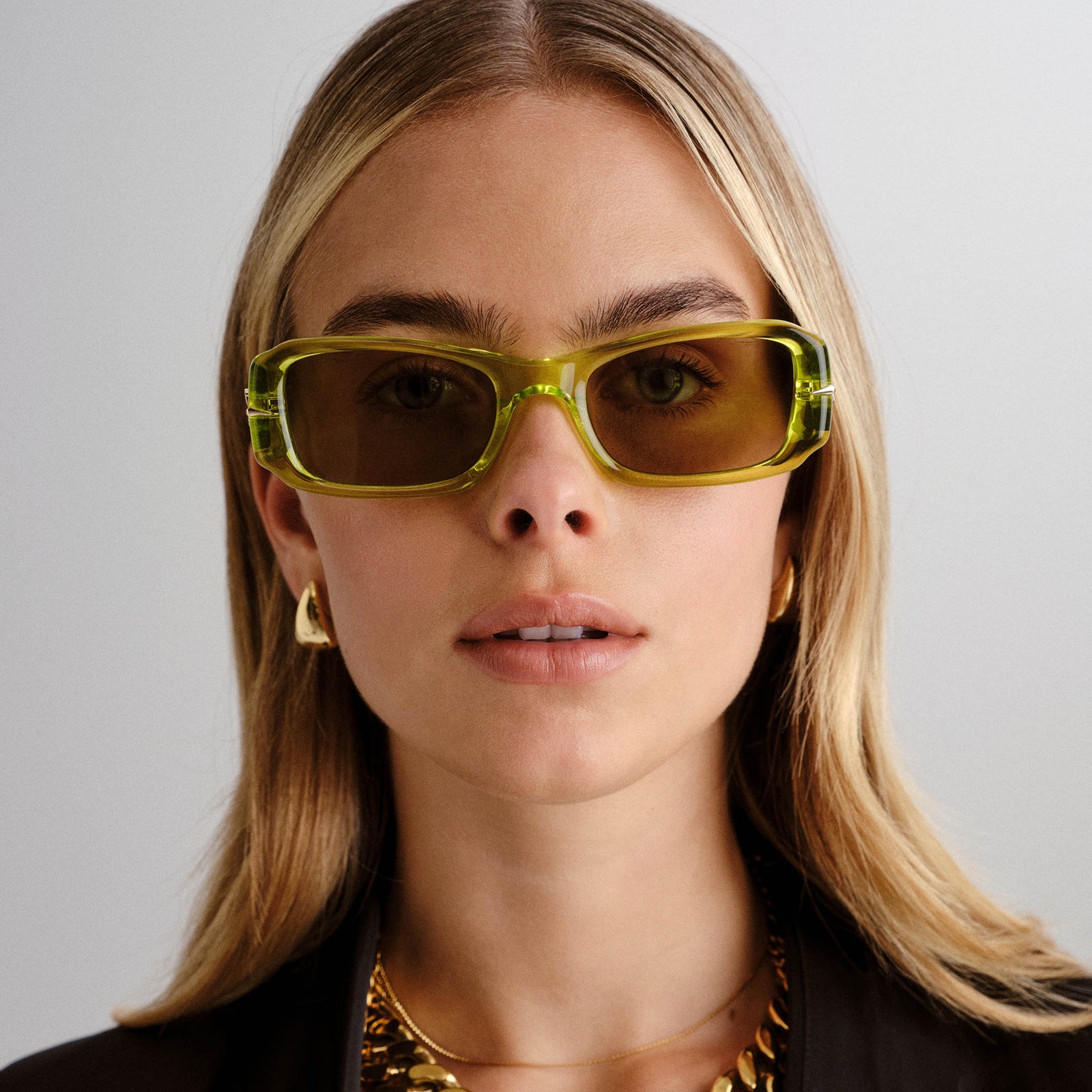 Numero Cuatro Citron Female Rectangle Sunglasses | Le Specs
