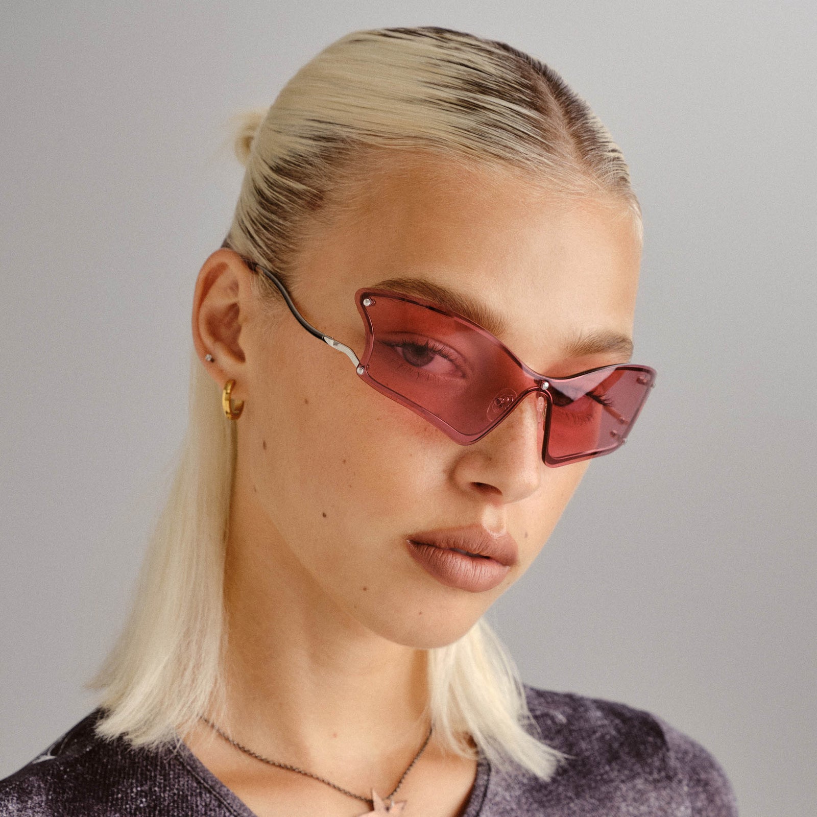 Nymph Silver Female Wrap Sunglasses | Le Specs