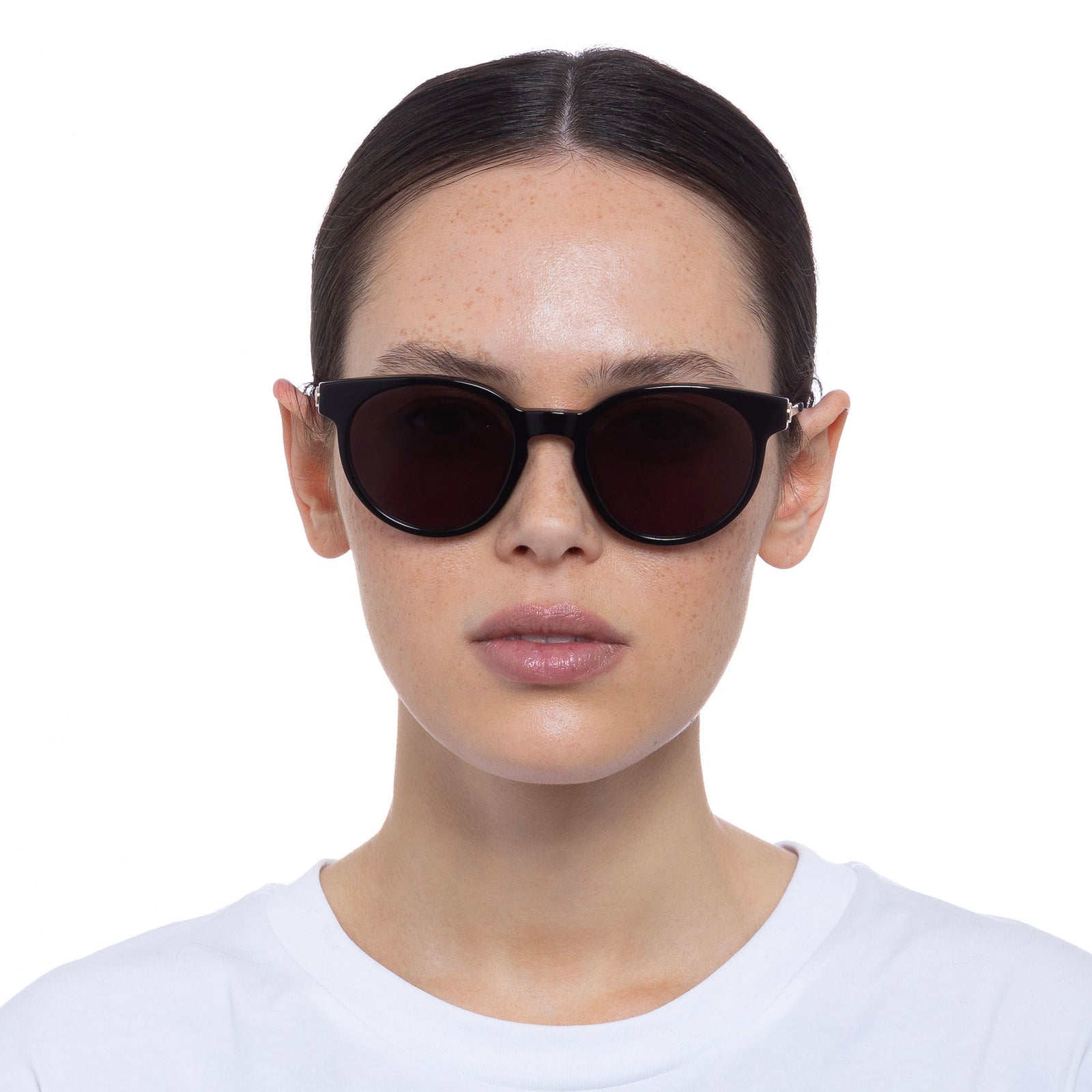 Breezy Black Female Round Sunglasses | Le Specs