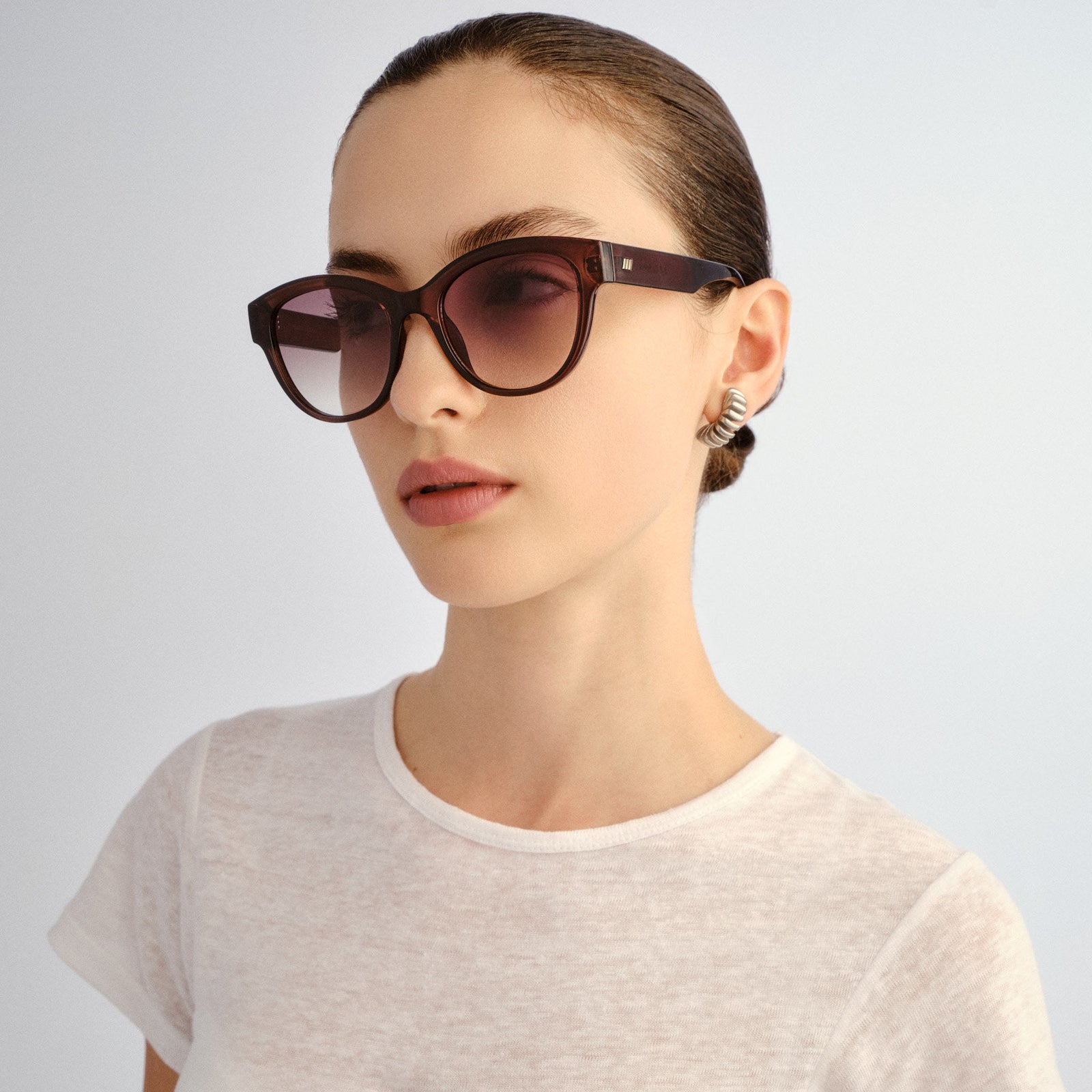 Majestic Coco Female Round Sunglasses | Le Specs