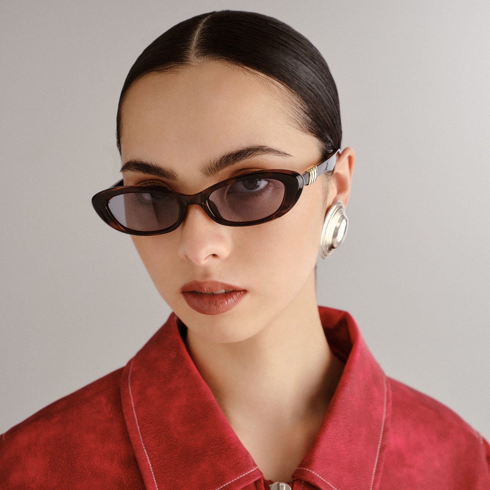 The Whisperer Dark Tort Female Cat-Eye Sunglasses | Le Specs