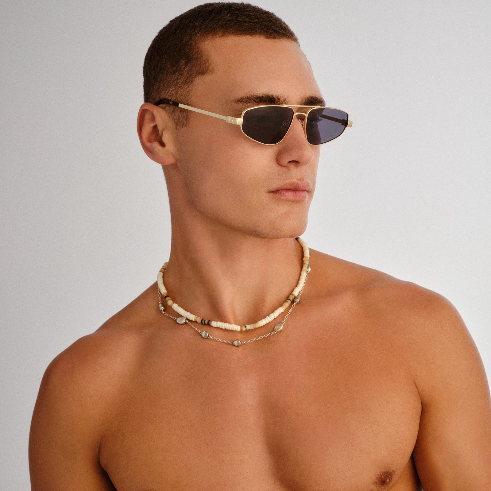 Treasure Gold Uni-Sex Aviator Sunglasses | Le Specs