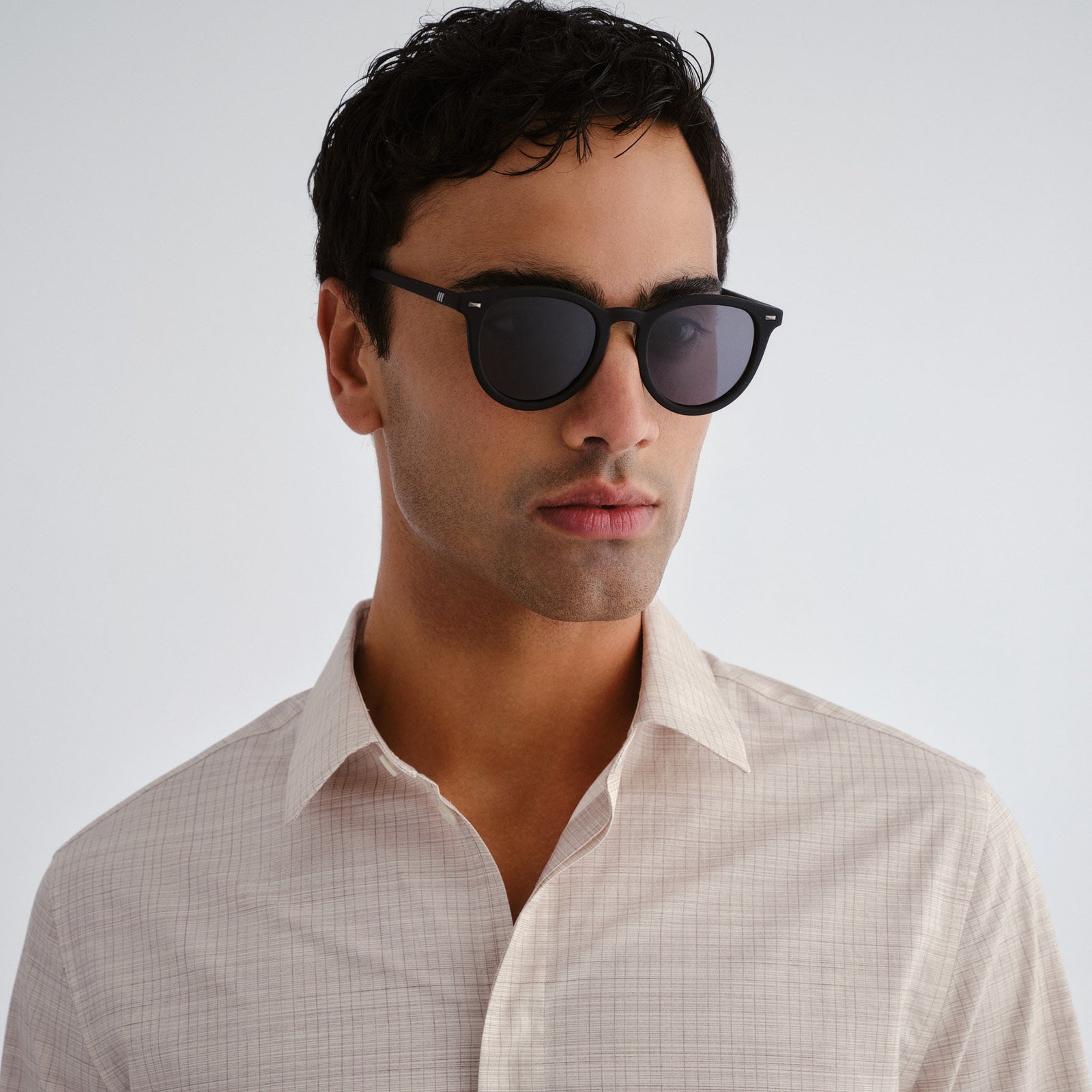 Fire Starter Black Rubber Uni-Sex Round Sunglasses | Le Specs