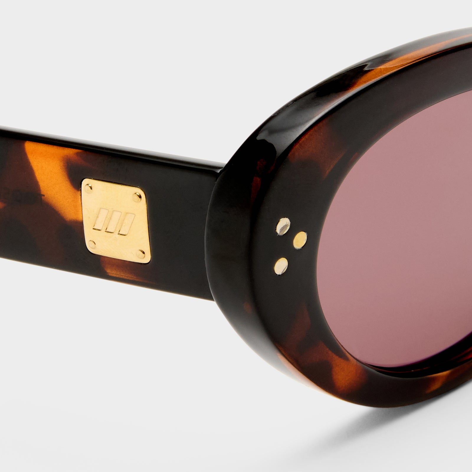 Tootsie + Tort Female Cat-Eye Sunglasses | Le Specs