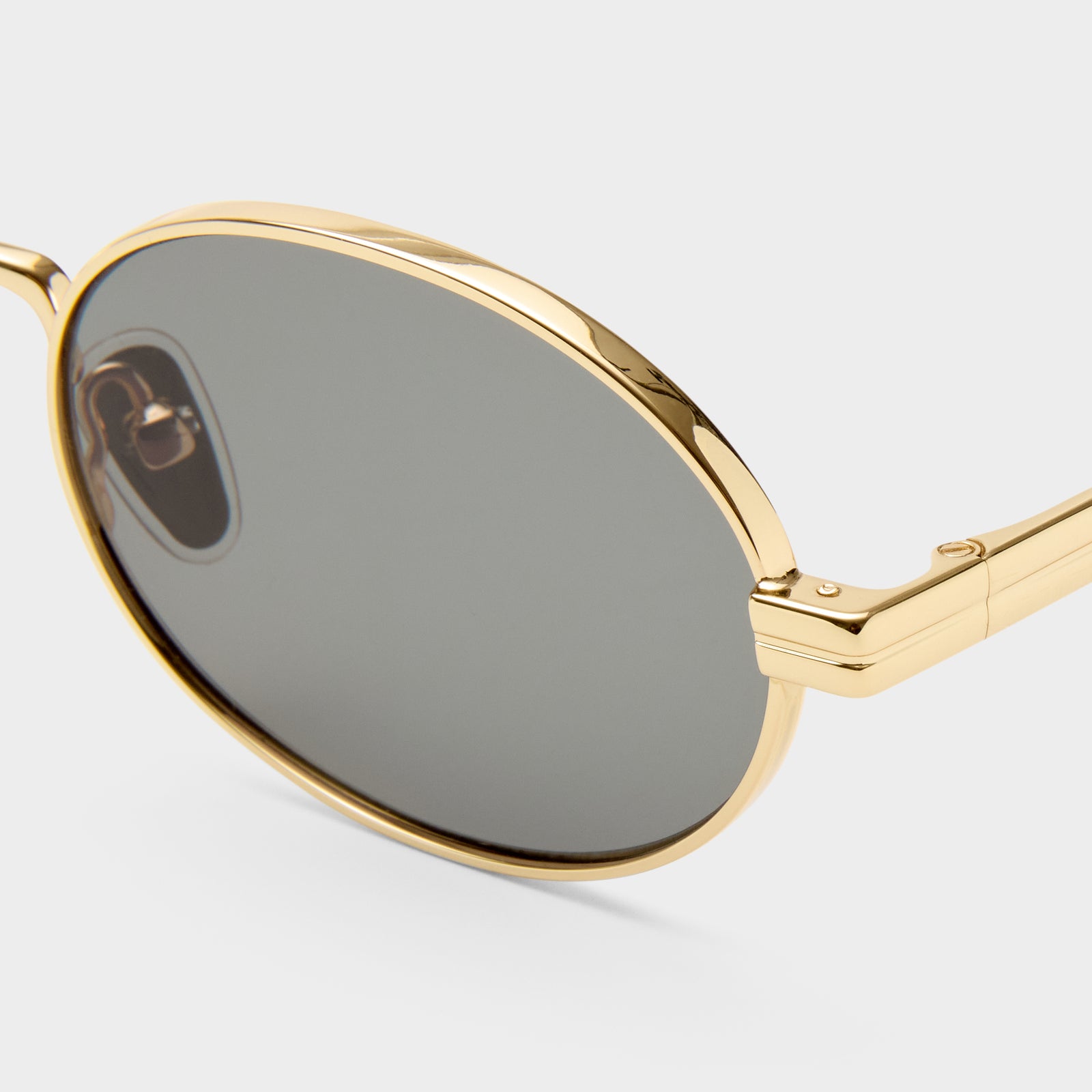 Side Bar Gold Uni-Sex Round Sunglasses | Le Specs