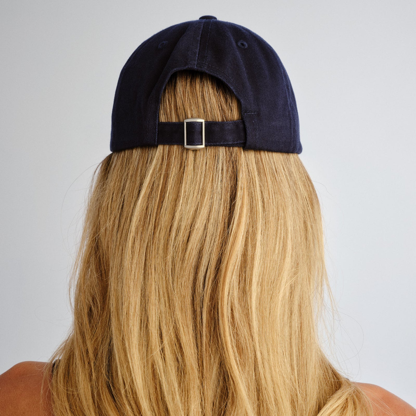 Less26mar3 Navy Blue Uni-Sex Accessories Marketing | Le Specs