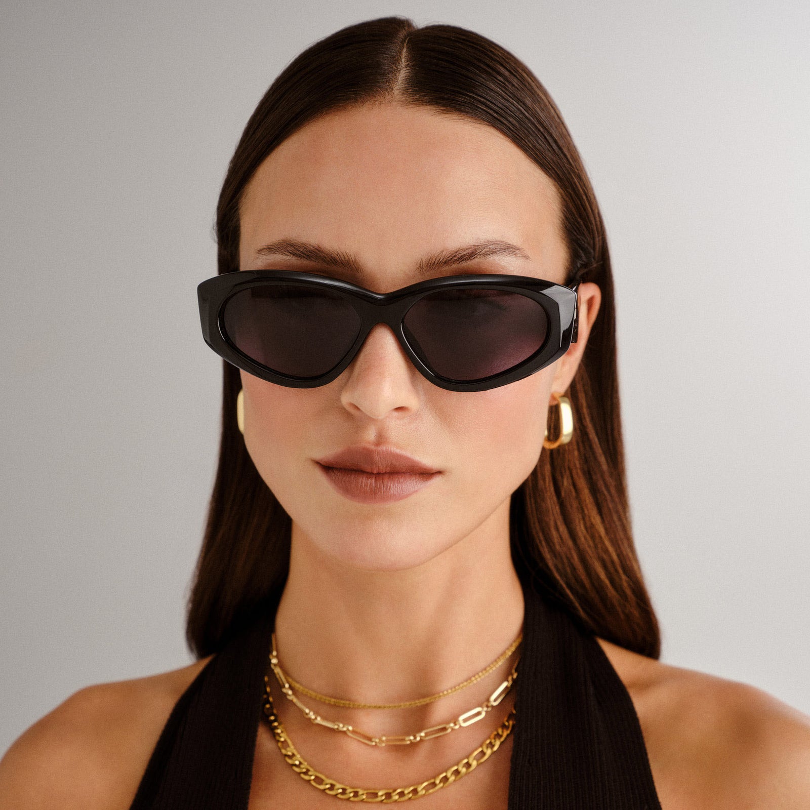 Under Wraps Black Female Wrap Sunglasses | Le Specs