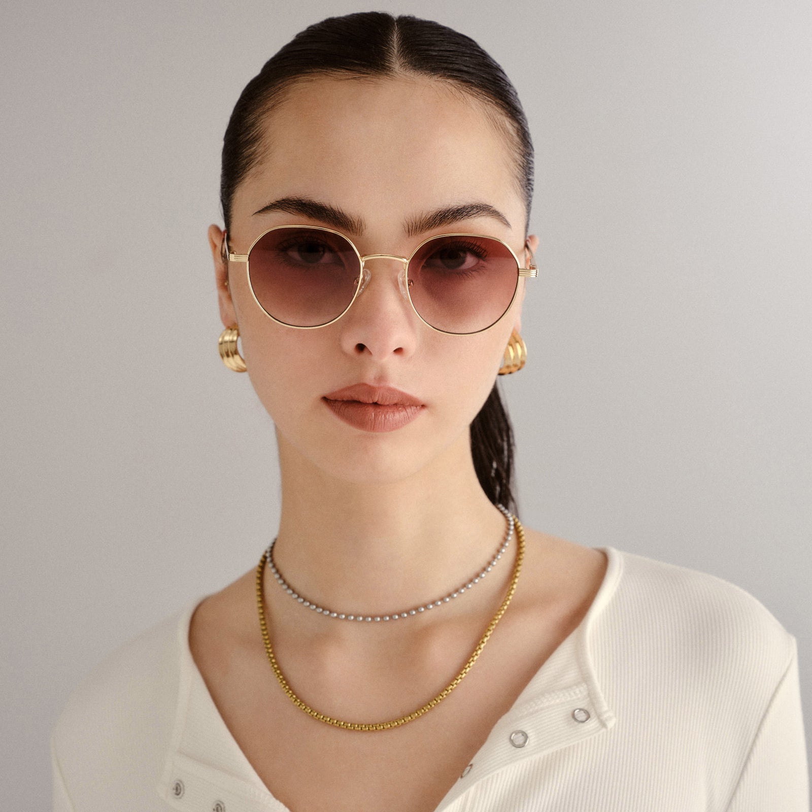 Odyssey Bright Gold Uni-Sex Round Sunglasses | Le Specs