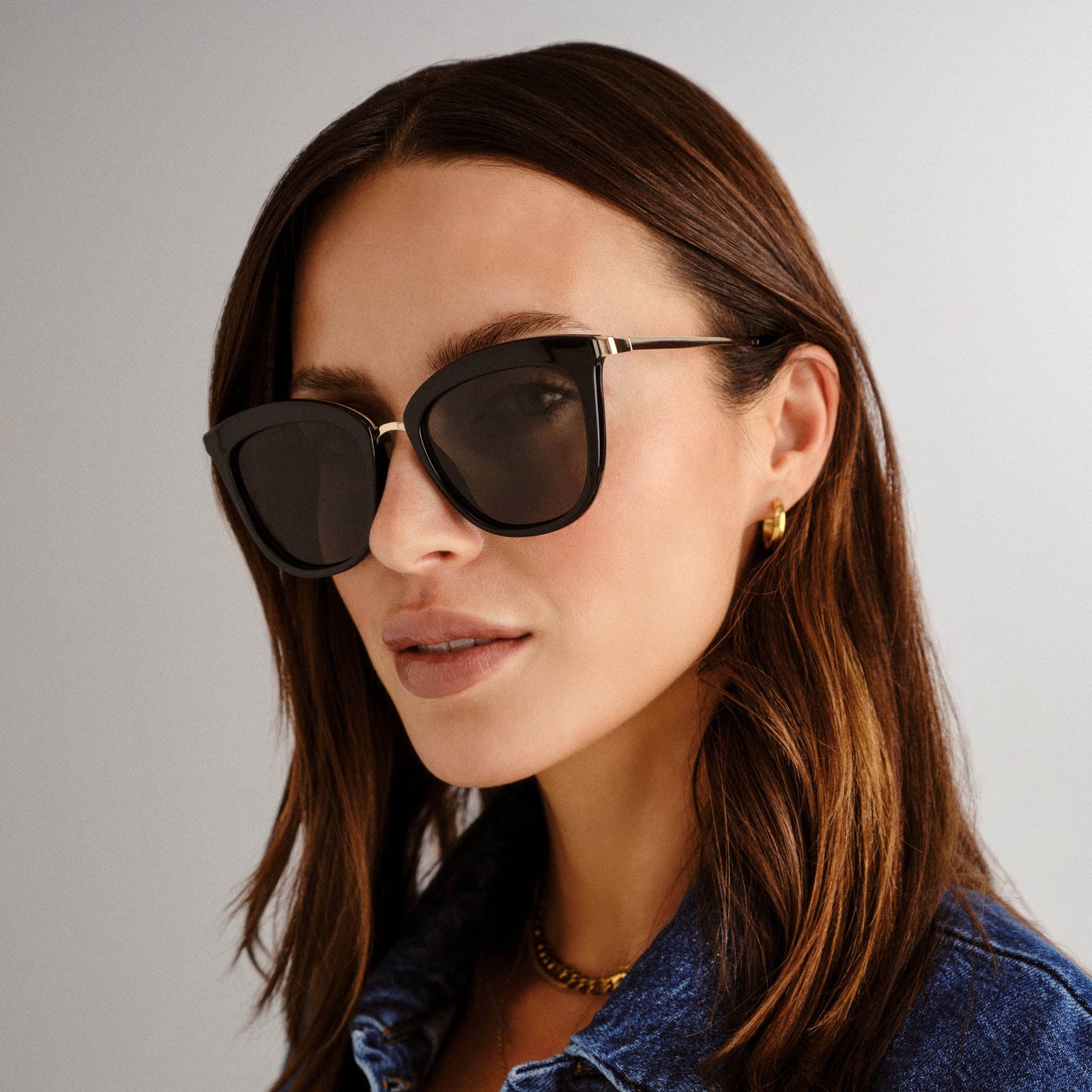 Caliente Black Gold Female Cat-Eye Sunglasses Le Specs