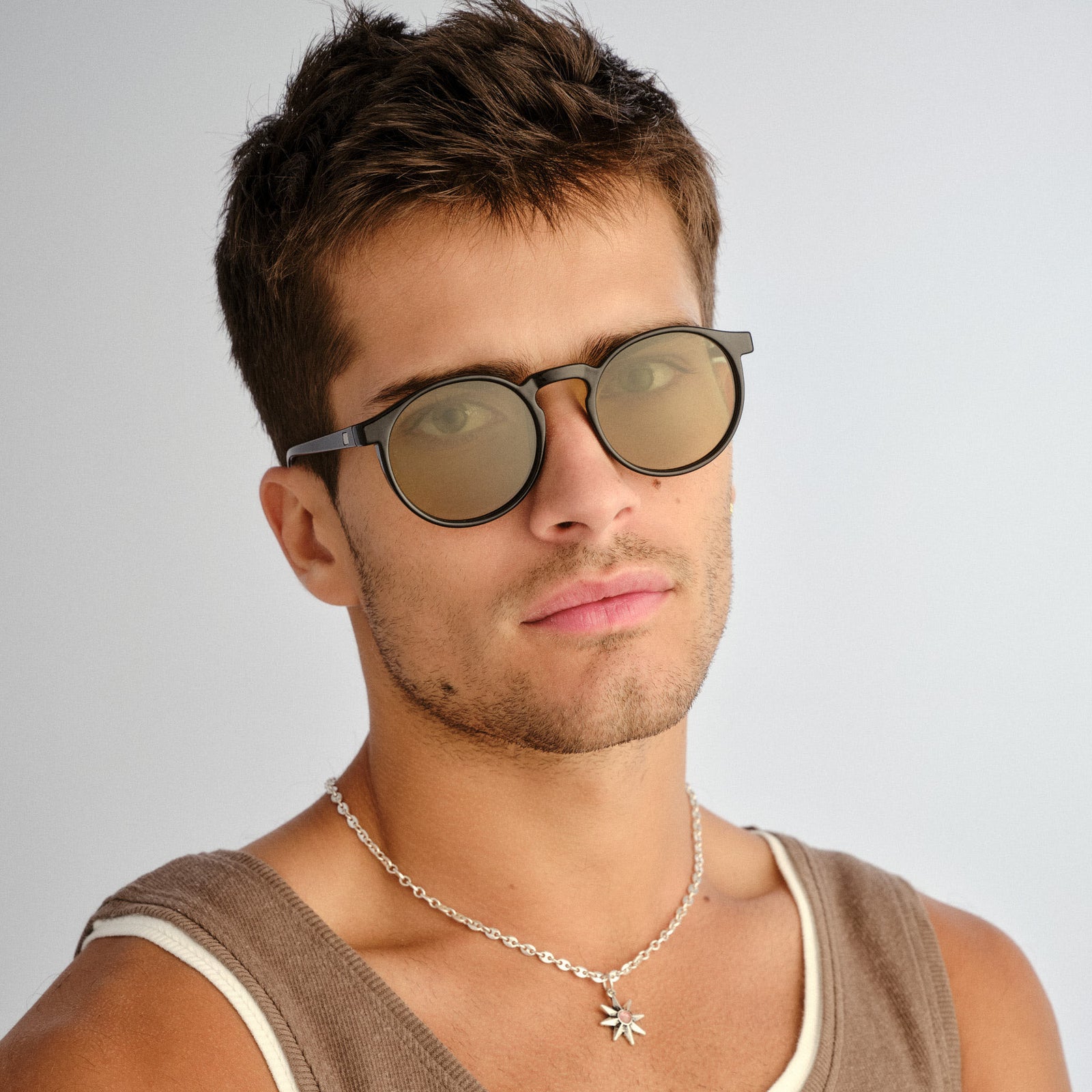 Teen Spirit Deux Black Uni-Sex Round Sunglasses | Le Specs