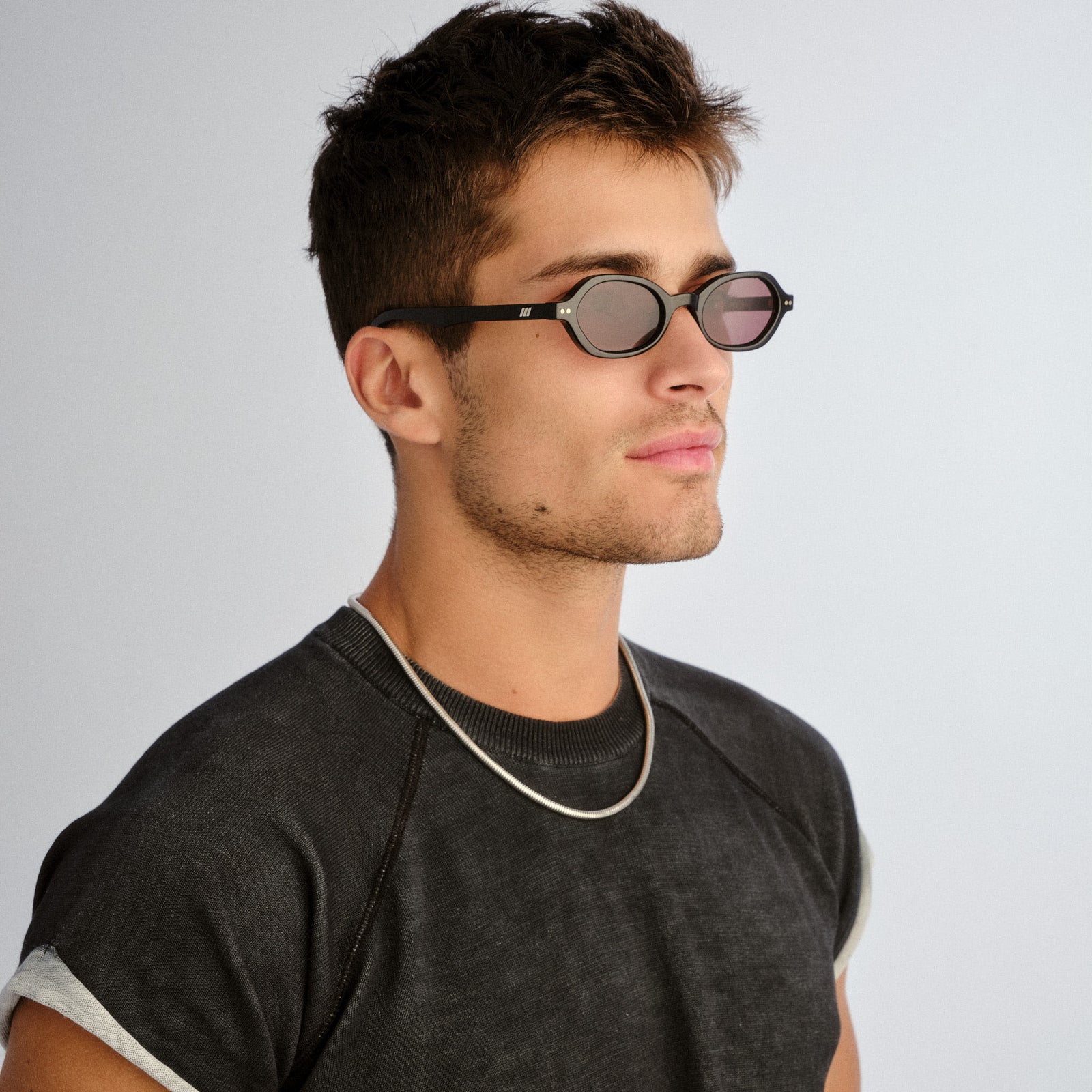 Foundry + Black Uni-Sex Rectangle Sunglasses | Le Specs