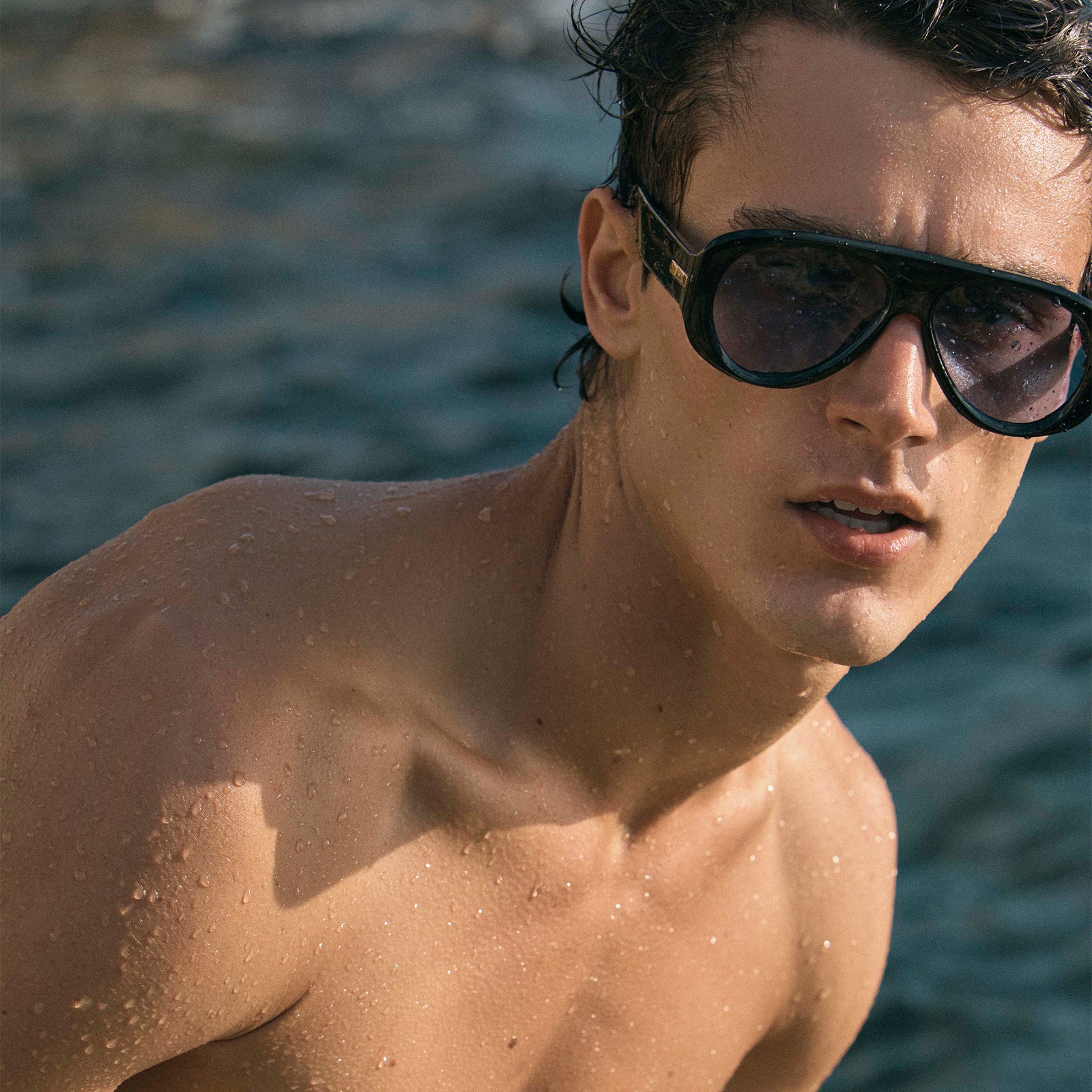 Dream Boat Black Uni-Sex Aviator Sunglasses | Le Specs