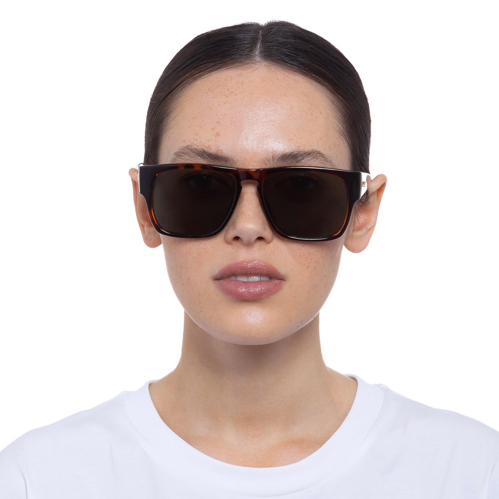 Transmission Tort Uni-Sex D-Frame Sunglasses | Le Specs