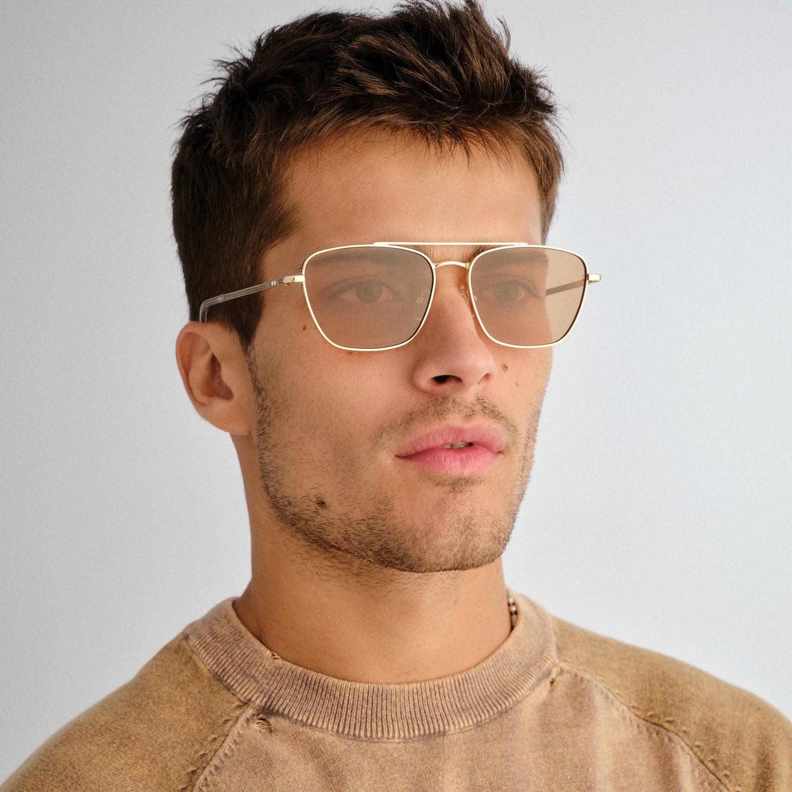 Diametric Ii Bright Gold Uni-Sex Aviator Sunglasses | Le Specs