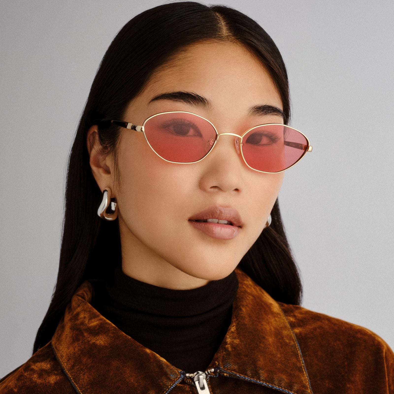 Le Bebe Gold Uni-Sex Oval Sunglasses | Le Specs