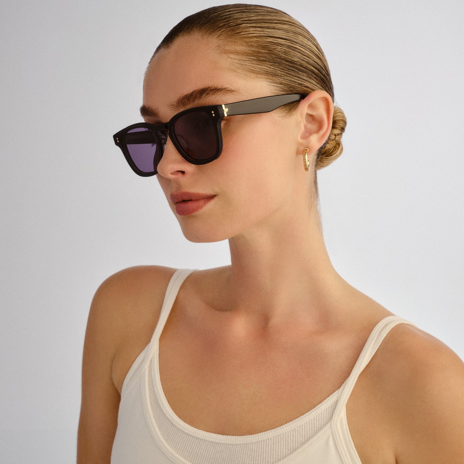 Torrent Black Uni-Sex Square Sunglasses | Le Specs