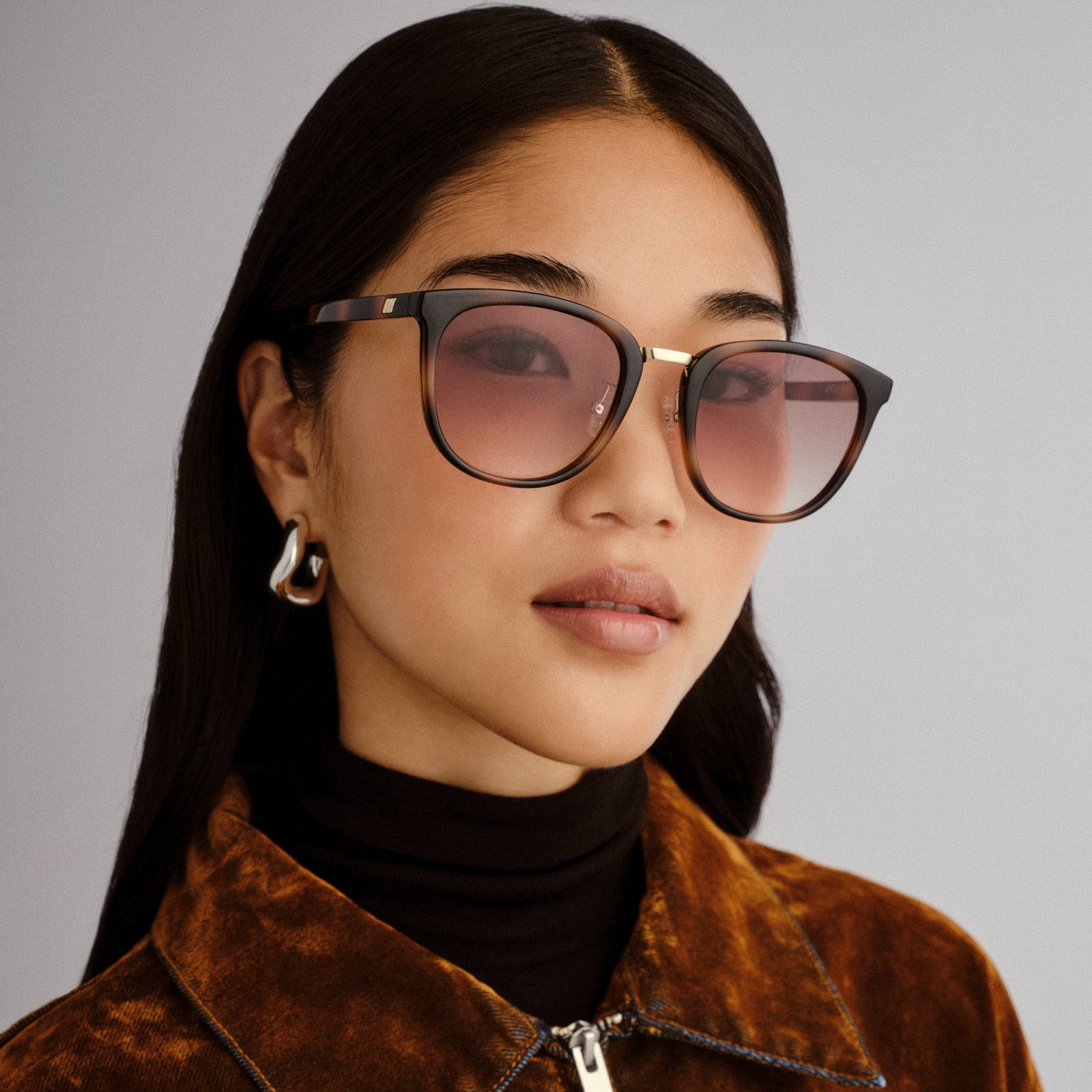 Eclipse + Tort Female Round Sunglasses | Le Specs