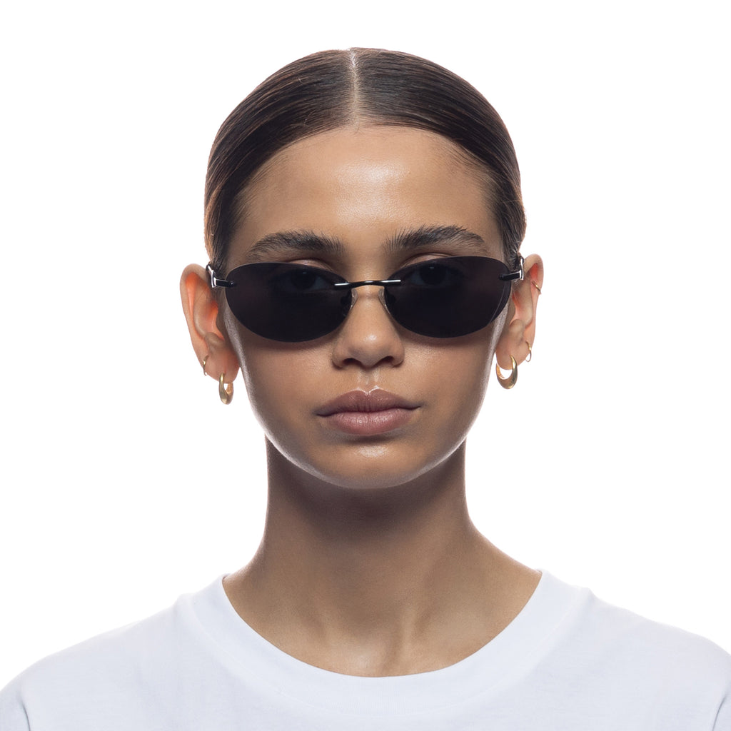 Slinky Matte Black Uni Sex Oval Sunglasses Le Specs 